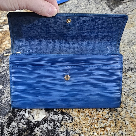 Louis Vuitton Blue Women's Bag - Picture 5 of 16